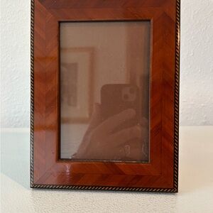 Classic Wooden Chevron Picture Frame
